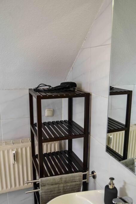Schoene Dachgeschosswohnung Nahe Koeln Bagian luar foto
