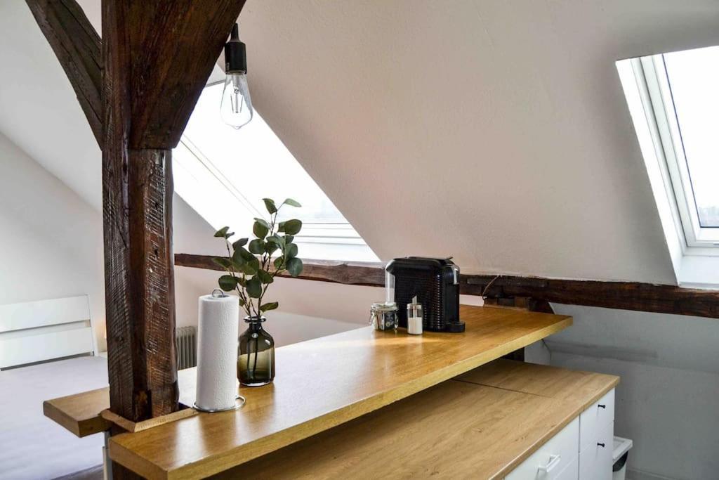 Schoene Dachgeschosswohnung Nahe Koeln Bagian luar foto