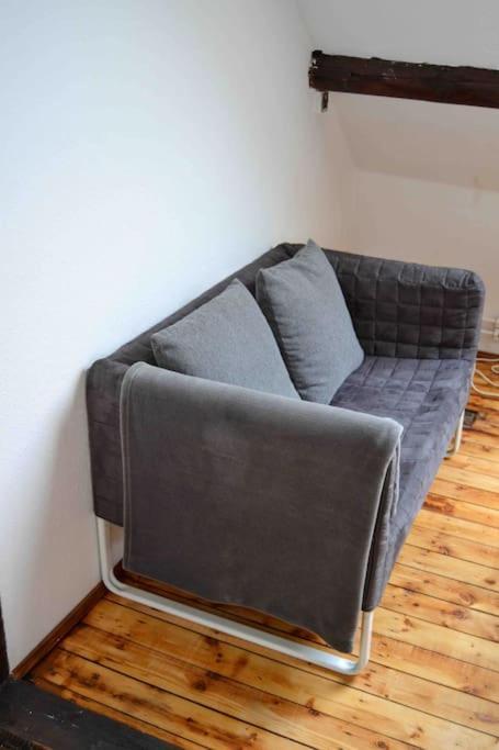 Schoene Dachgeschosswohnung Nahe Koeln Bagian luar foto