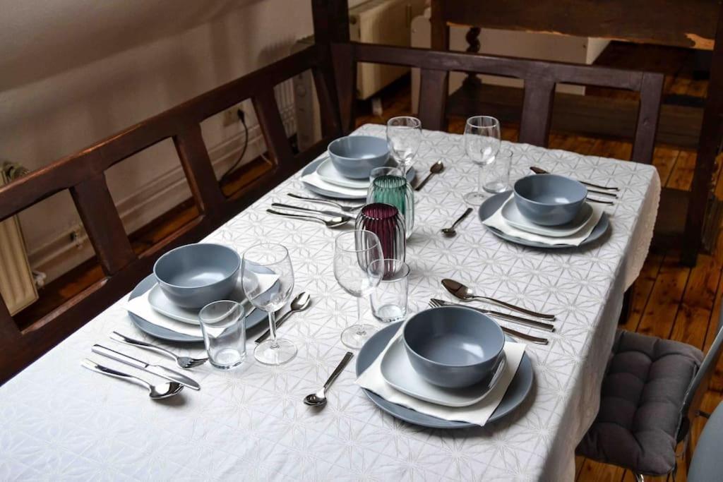 Schoene Dachgeschosswohnung Nahe Koeln Bagian luar foto